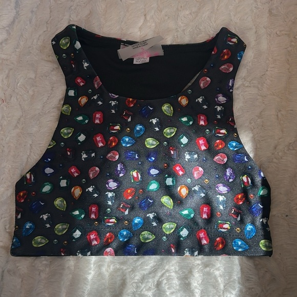 Terez Multicolored Heart throb biker shorts & cache of jewels Crop Top Set 5 - Picture 5 of 6